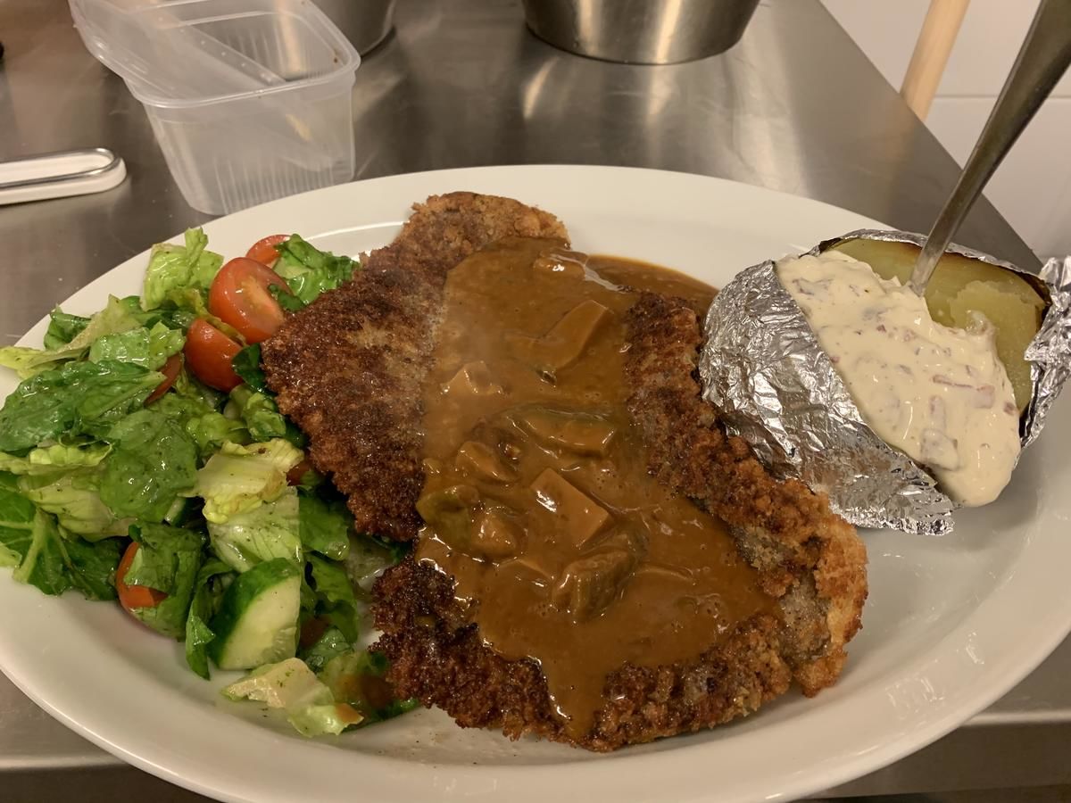 Отель Hotel Rukatonttu Рука