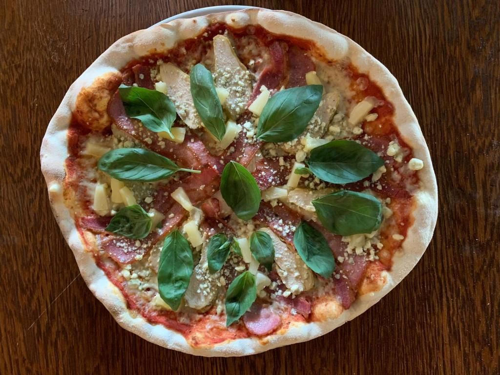 Отель Hotel Rukatonttu Рука