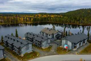 Отель Hotel Rukatonttu Рука Улучшенный семейный номер-35