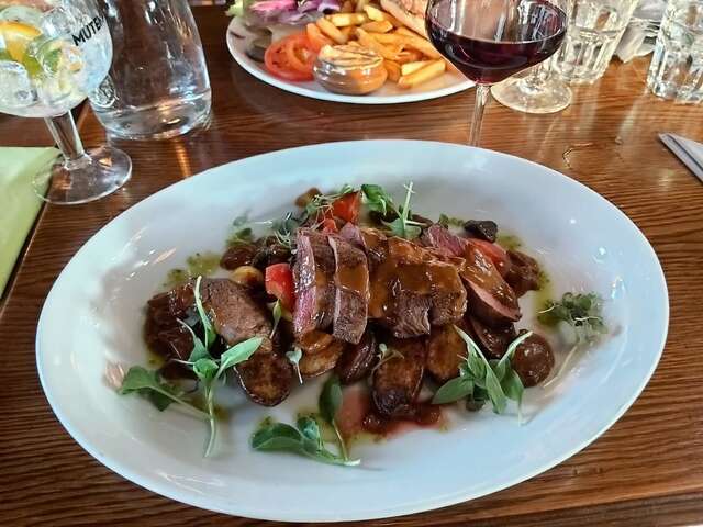 Отель Hotel Rukatonttu Рука-28